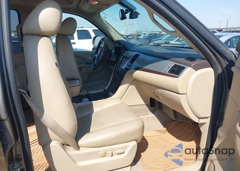 2012 Cadillac Escalade Luxury из США, поврежденный, VIN 1GYS3BEF9CR307427